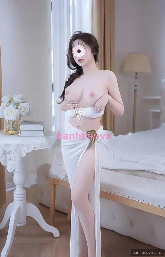Huyền My – gái gọi Đức Trọng
