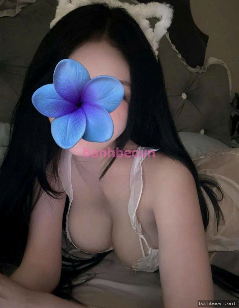 Phương Anh – gái gọi Tân Uyên