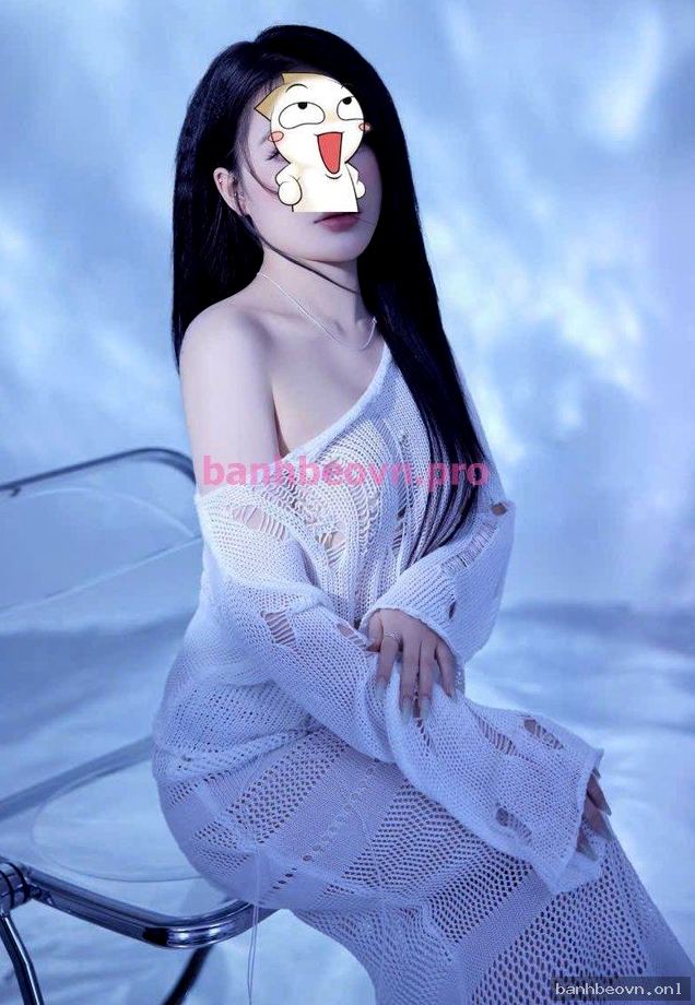 Uyển Nhi – gái gọi Huế