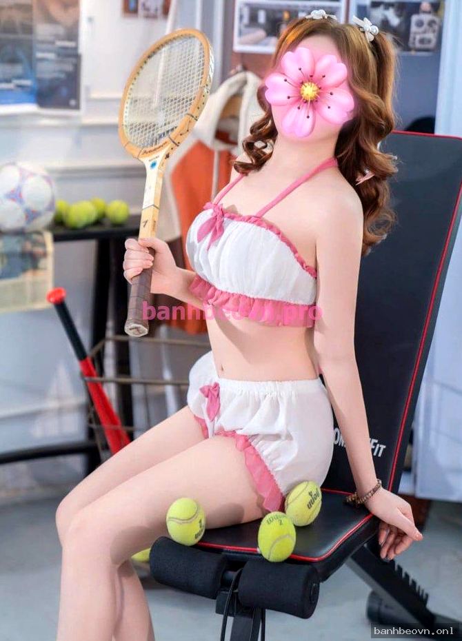 Thỏa Mãn Sung – gái gọi Tân Uyên