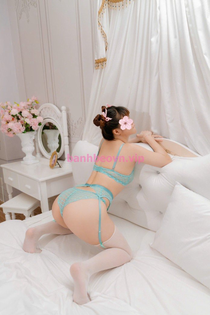 Phương Nhi, 19 tuổi: 500k, 1m56, 54kg – Quận 10, Sài Gòn – ảnh 8