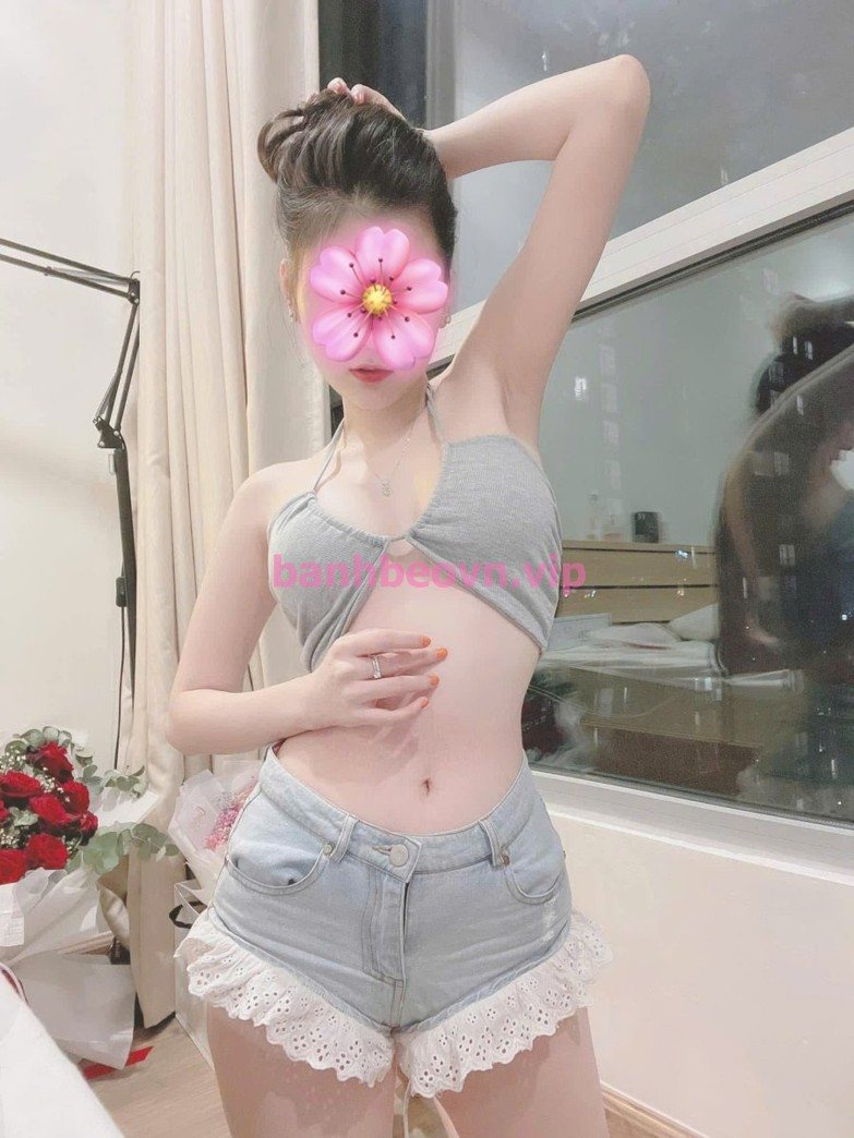 Minh Anh, 25 tuổi: 400k, 1m60, 50kg – Quận 7, Sài Gòn – ảnh 2